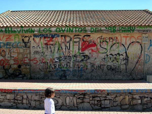 También nos dedicamos a pintar las paredes